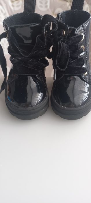 Черевички для дівчинки