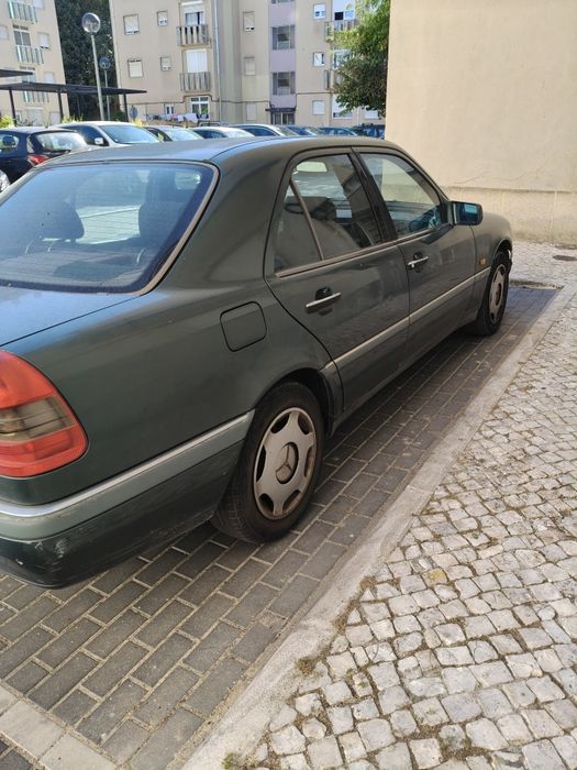 Mercedes- benz nacional