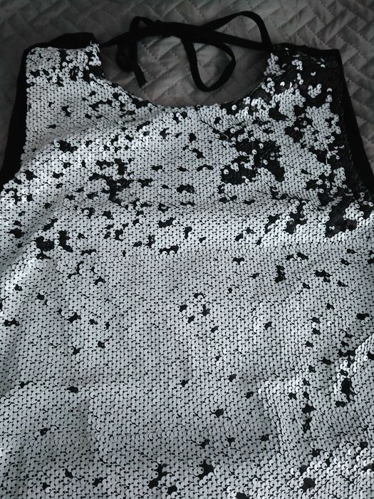 Sukienka sylwestrowa świąteczna cekinowa nowa