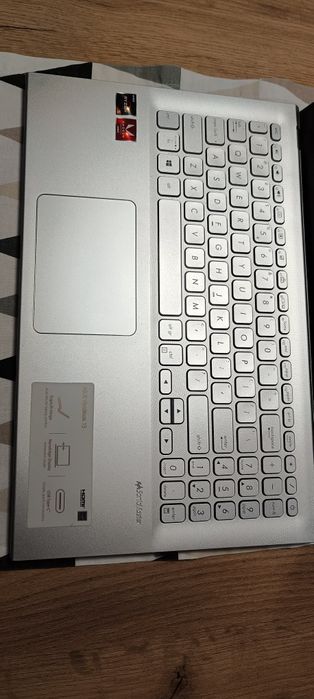 Laptop Asus Vivo Book X512D