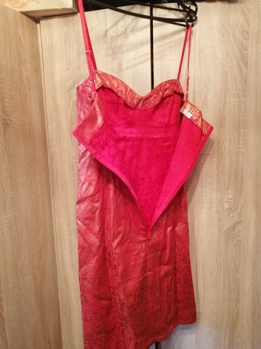 elegancka sukienka z bolerkiem 38