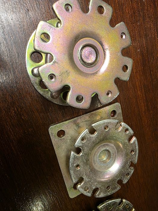 Nóżka, słupek, podłoga techniczna, podniesiona