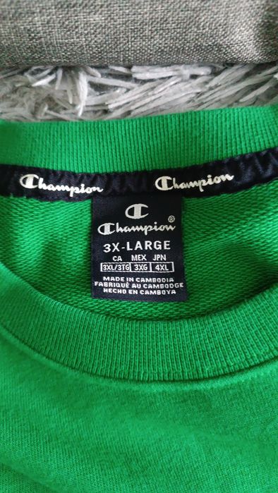 Продам кофту Champion