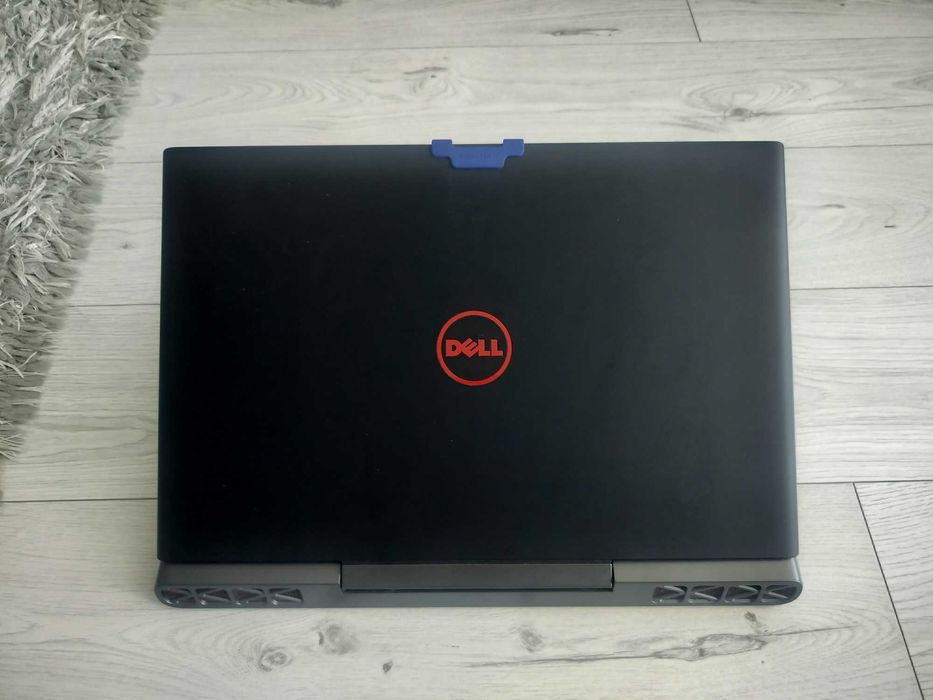 Dell Inspiron 15 7566 | i5-6300HQ | 8GB RAM | 256GB SSD | GTX 960M |