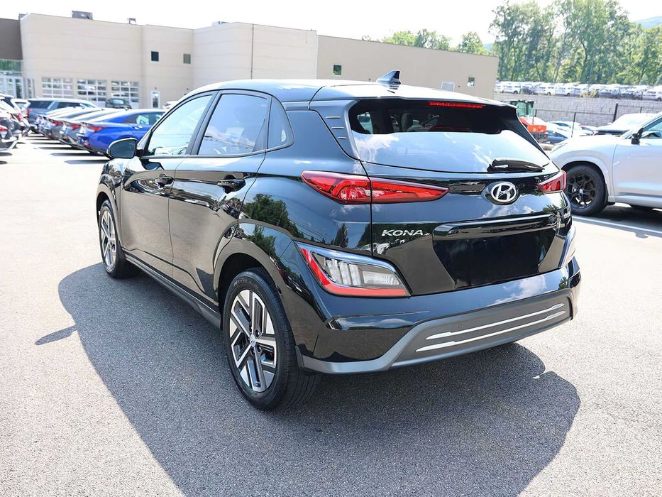 Hyundai Kona Limited      2023