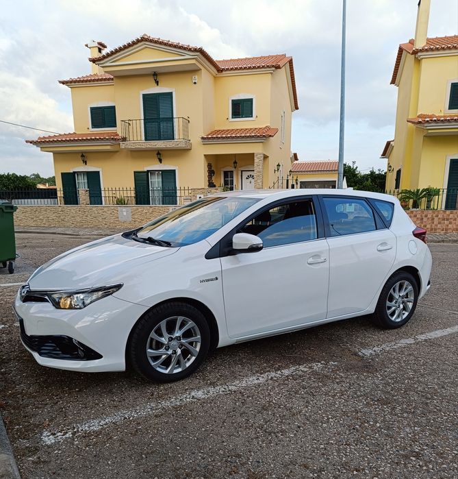 Toyota Auris Híbrido