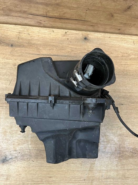 Obudowa filtra powietrza Volvo S40 II