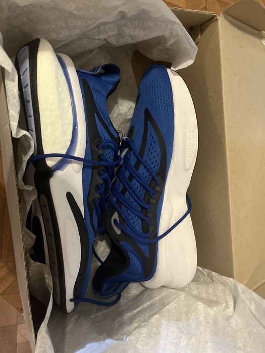 Кроссовки Adidas AlphaBoost V1 43 (27.5-28cm)