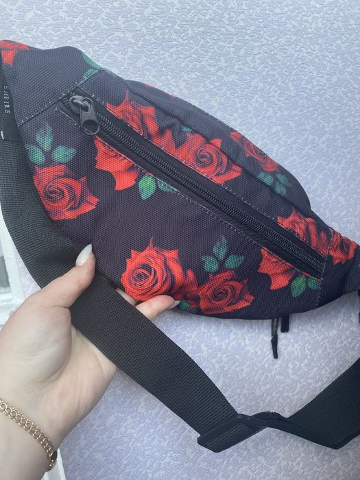 Продам сумки ,розбираю шкаф