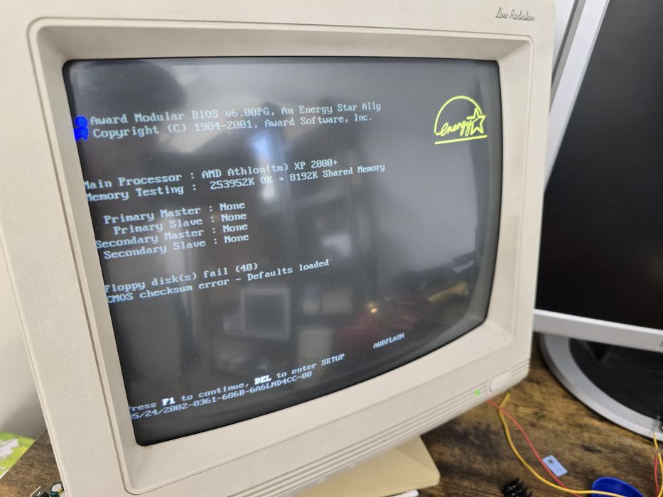 Zestaw platforma Athlon XP 2000+ 256MB Yang AN YA-4