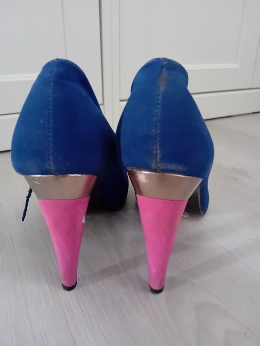 #Julia-S buty na obcasie koturnie różowe granatowe