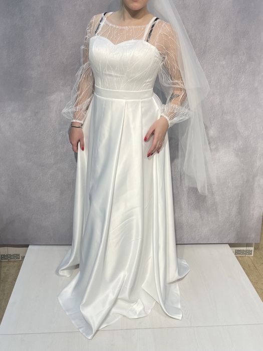 Весільна сукня біла розмір xl/ 2xl зріст 170