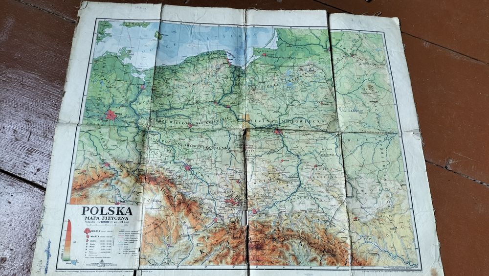Mapy, czasopisma poniżej 1990r.