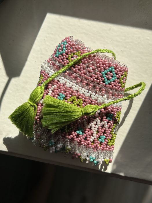 Прикраса з бісеру силянка