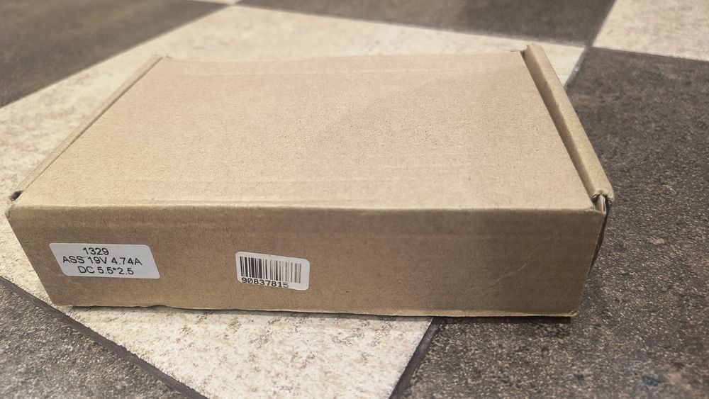 Блок живлення  для ноутбука Зарядний пристрій для ноутбука