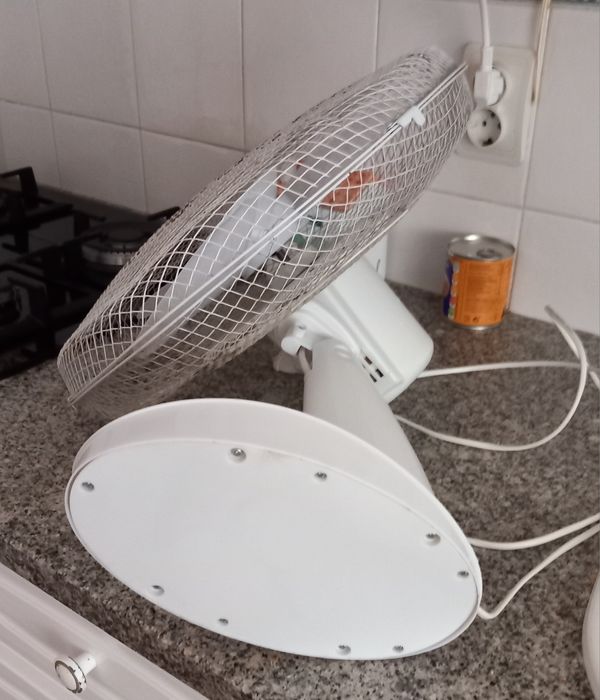 VENTILADOR VENTOINHA PORTÁTIL  DE AR FRIO. Casa Quarto Sala Trabalho Escritório Garagem.