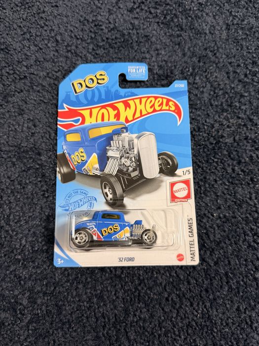 Hot wheels 32 ford dos niebieski długa karta