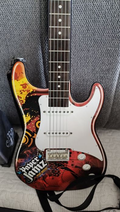 Zestaw Paper Jamz gitara perkusja wzmacniacz