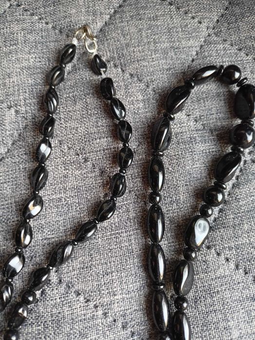 Naszyjnik z koralików szklanych z lat 80-tych vintage