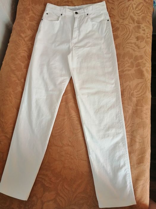Джинси жіночі білі