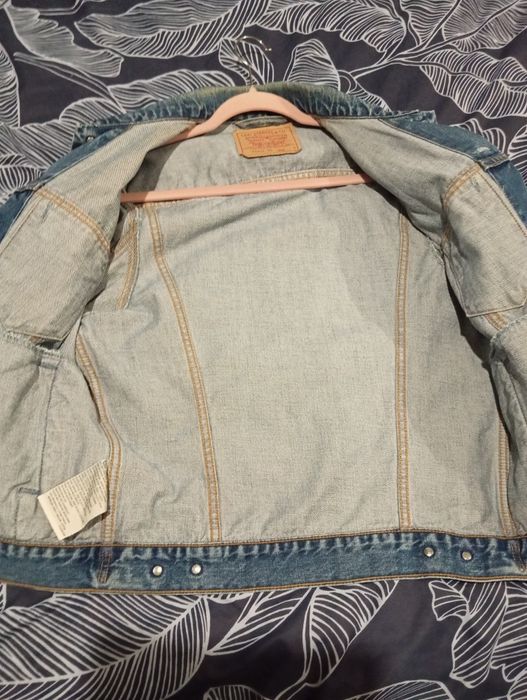 Курточка Levi's оригінал