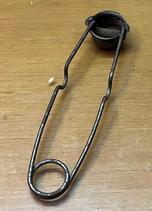 Isqueiro de Ferro Forjado Artesanal