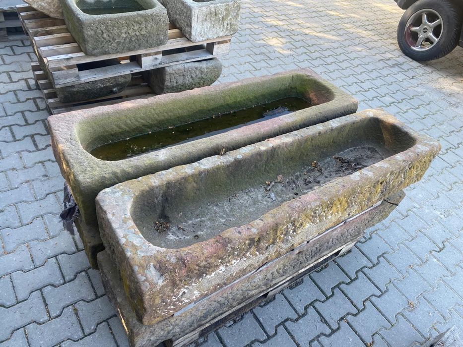 Zabytkowe Koryta Kamienne