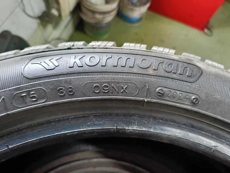 Opony Zimowe 215/50 R17
