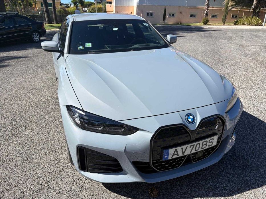 BMW i4