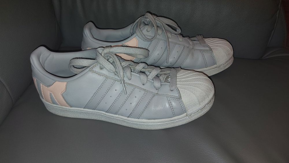 Adidas Superstar damskie 39 1/3 skóra naturalna swietny stan