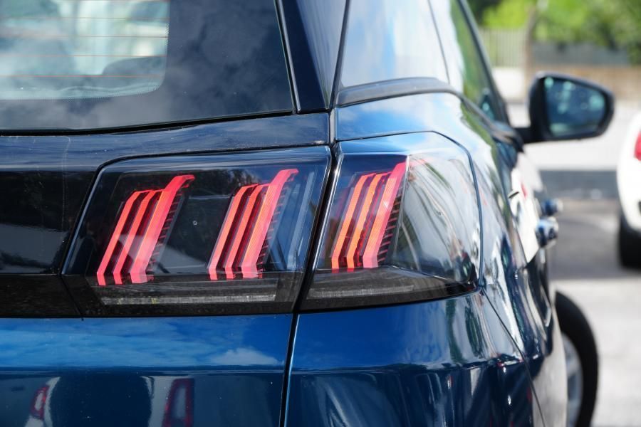 Peugeot 3008 1.2 PureTech Allure Pack EAT8