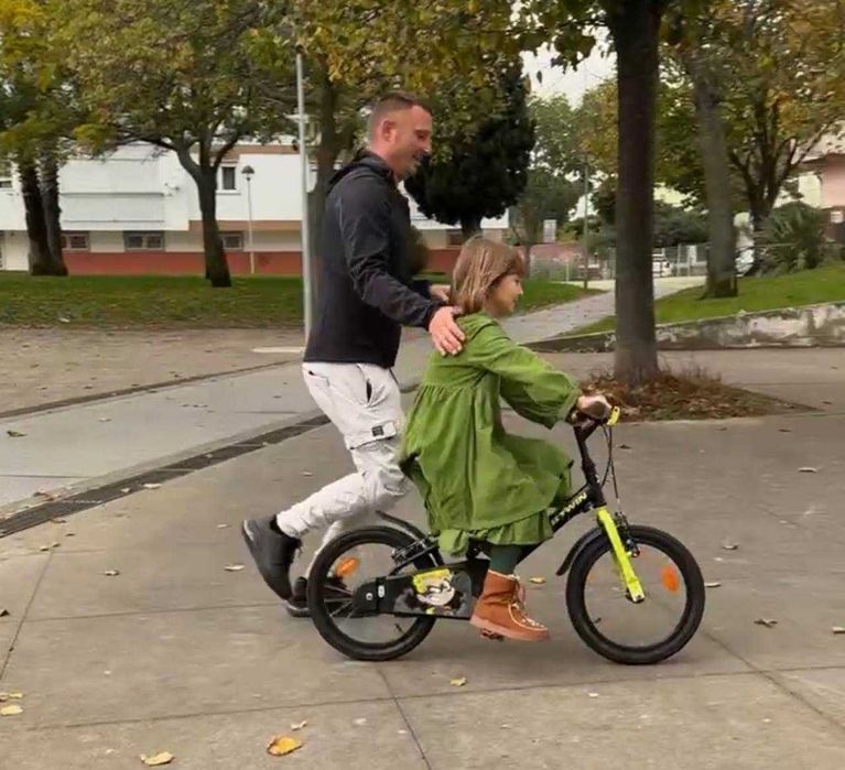 bicicleta para menino, de 3 a 5 anos