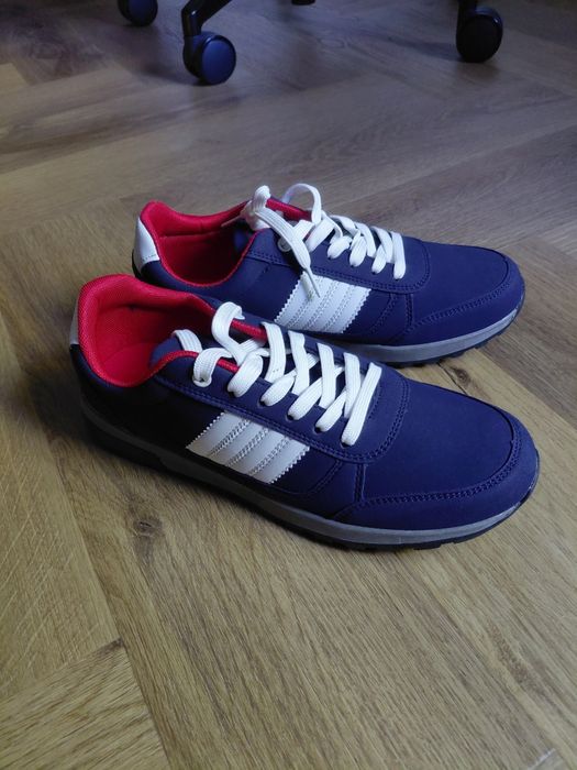 Nowe buty męskie rozm. 42