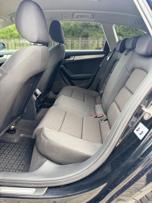 Audi A4B8 2.0 Tdi # 143 KM # Manual # Combi # Nawi # Led #