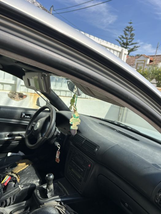 Carrinha Passat 2.300€