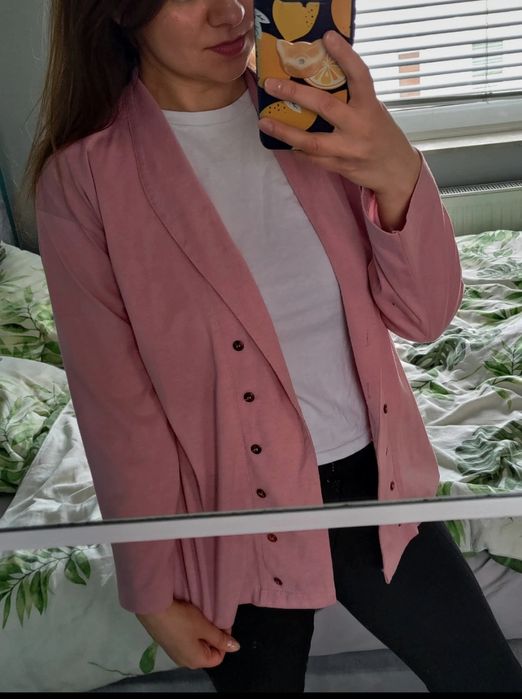 Różowa marynarka żakiet narzutka pudrowy róż 40 38