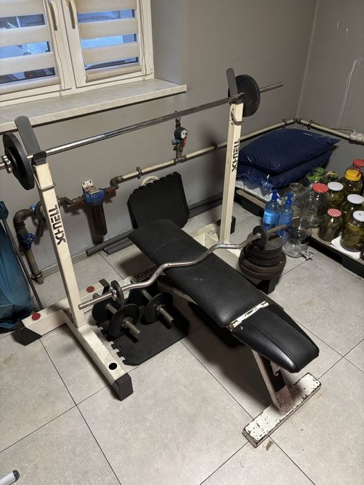 Ławeczka regulowana ze stojakami