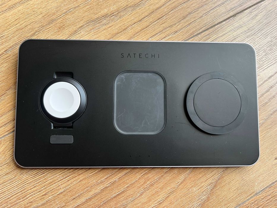 Satechi Trio Wireless Charging Pad black dla Apple/Iphone