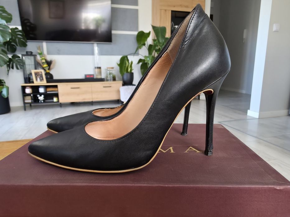 Szpilki Ryłko Estima skóra naturalna rozm. 37