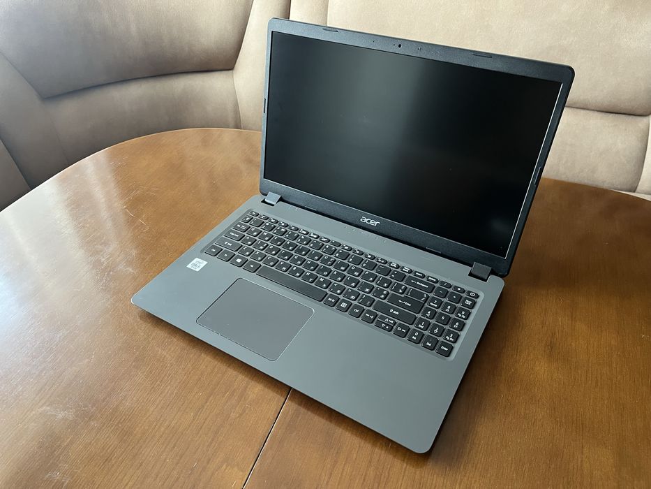 Ноутбук 15.6" Acer Aspire 3 на Intel i5-1035G1 с 8ОЗУ / 256SSD / FullHD