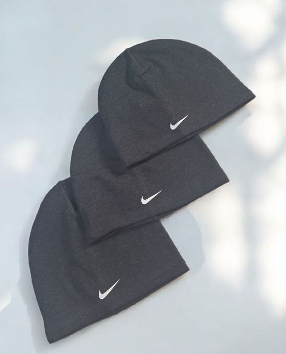 Ciemnoszara Czapka Zimowa Nike