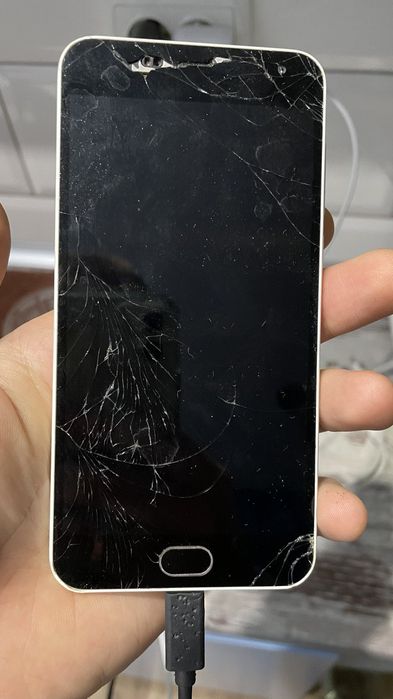Продам 2 телефона, смартфона Meizu (m2 mini,m8)