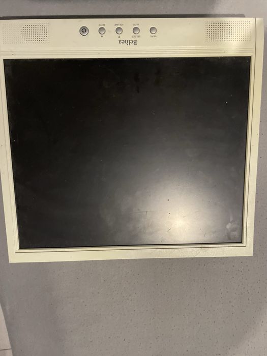 Monitor belinea działajacy