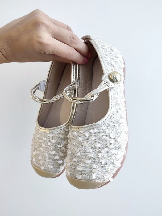 Святкові туфлі, балетки золотисті 35р, 21см