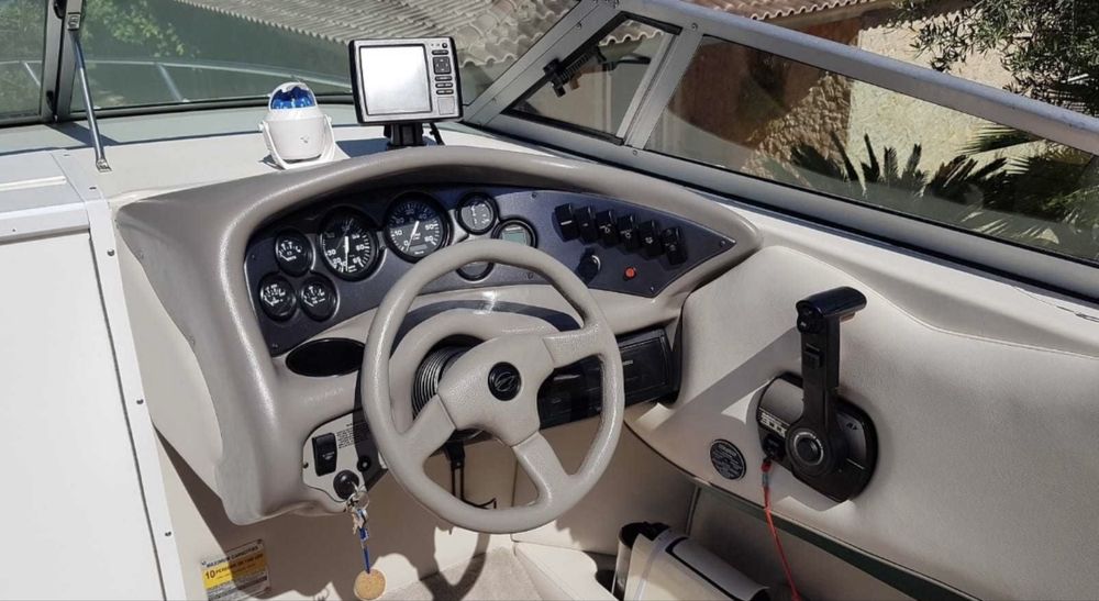 Crownline 210 ccr (com atrelado)