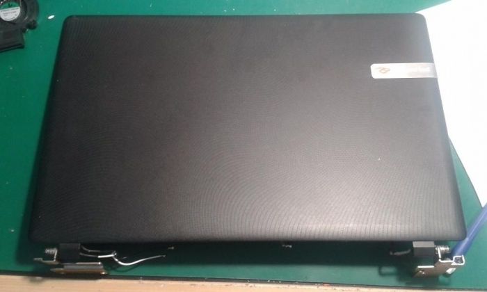 Obudowa (klapa) matrycy Packar Bell ENTF71BM-C5J5