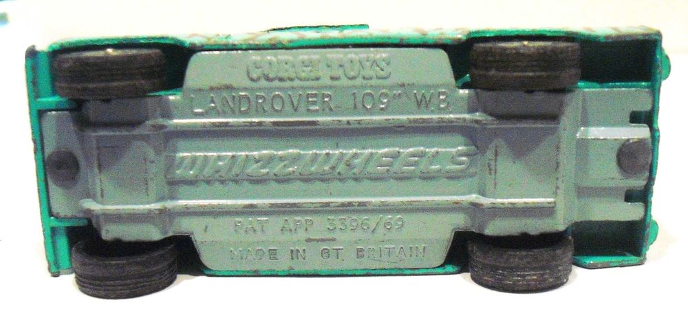 Corgi Toys England - 1/43 - Land Rover 109 WB Safari - anos 70