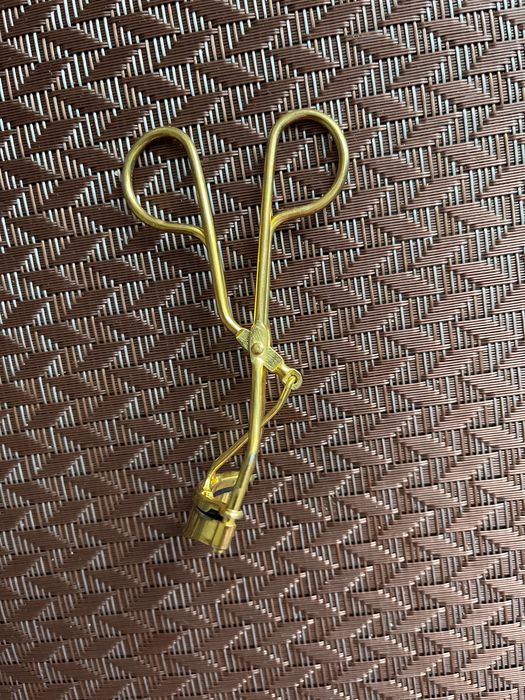 Щипцы для ресниц