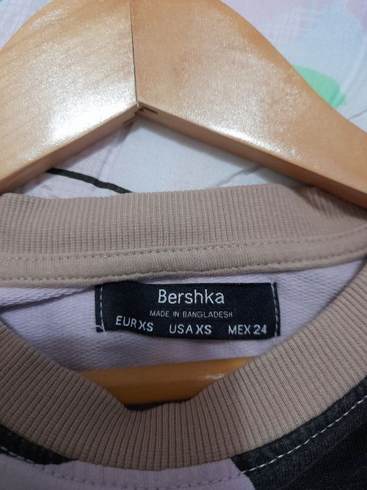 Sweatshirt Bershka Mulher