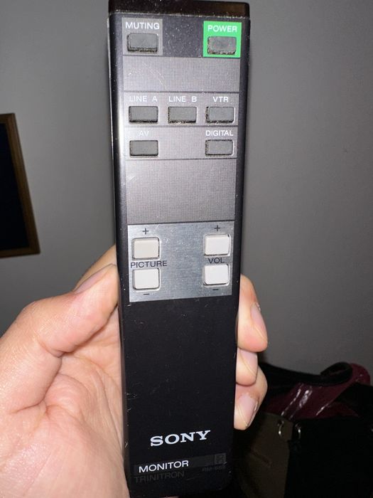 Comando SONY monitor TRINOTRON RM-668